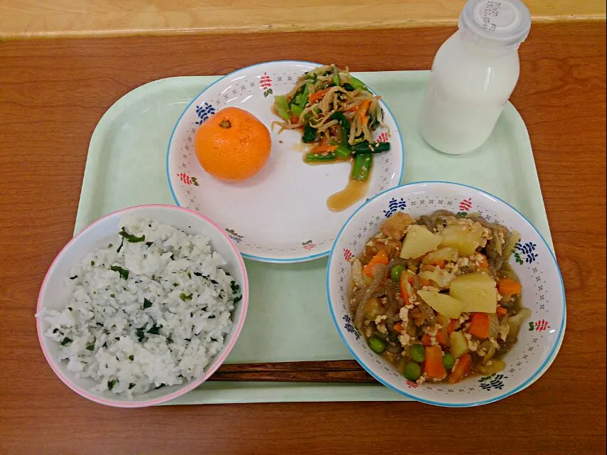 町田市の小学校の給食|Itaruさん