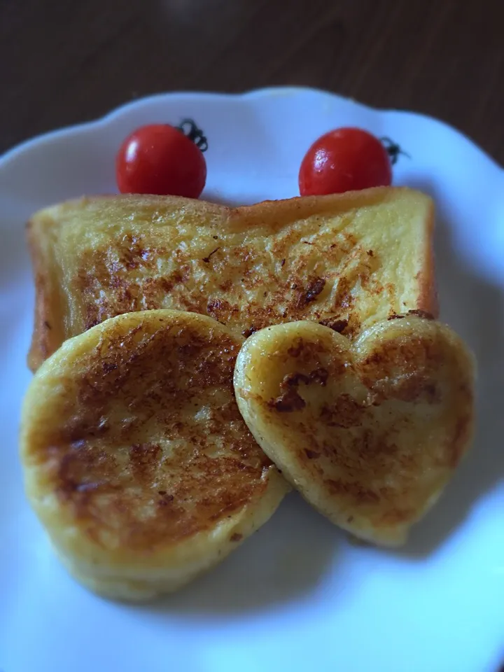 Snapdishの料理写真:中３娘ちゃん作💕
フレンチトースト💖|まるちゃんさん