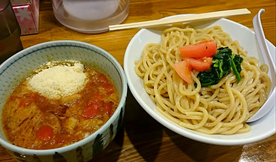 大泉学園・蕃茄
トマトチーズつけ麺
アライさんを追いかけて~~~😅|りくれんさん