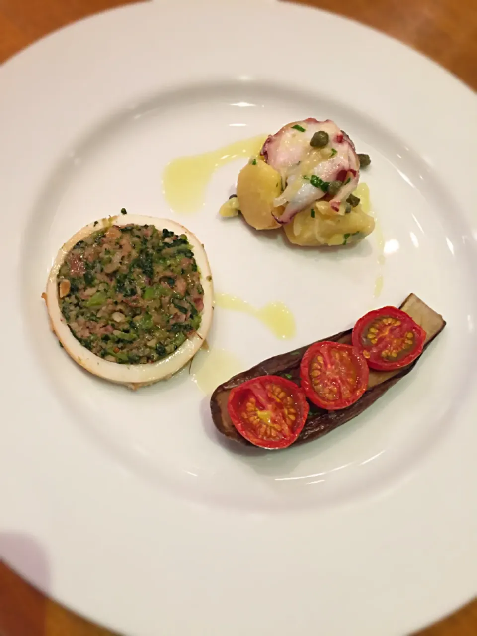 Melanzane alla sassarese, insalata di polpo e patate, calamari ripieni @Sardegna lunch party🇮🇹|aястасияさん