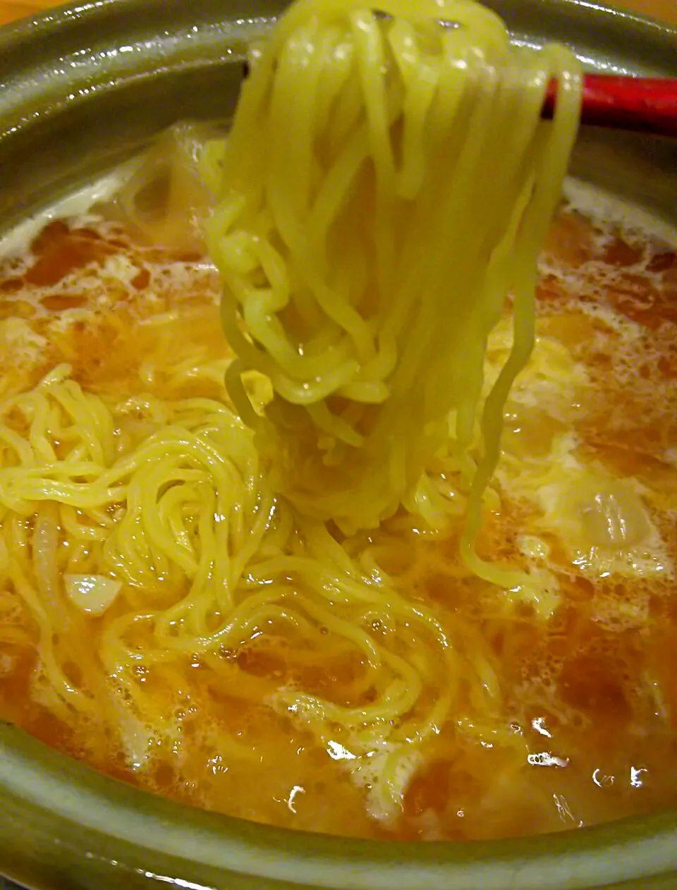 Snapdishの料理写真:〆はやっぱ🍜ラーメンで🍥❤

お部屋中に胡麻油の香り漂ふ🍲でしたぁ～😉👍
胡麻油好きにはお勧め😚💕|みうのすけさん