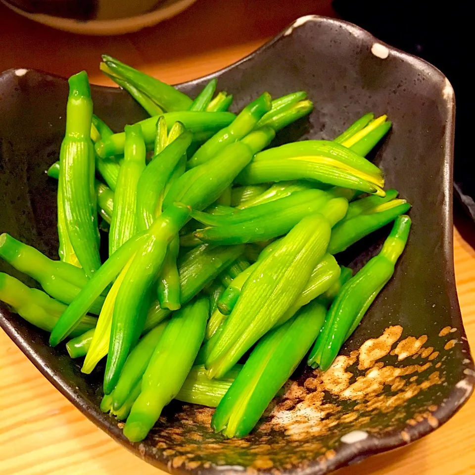 金針菜の塩茹で〜|のんきーもんきーさん