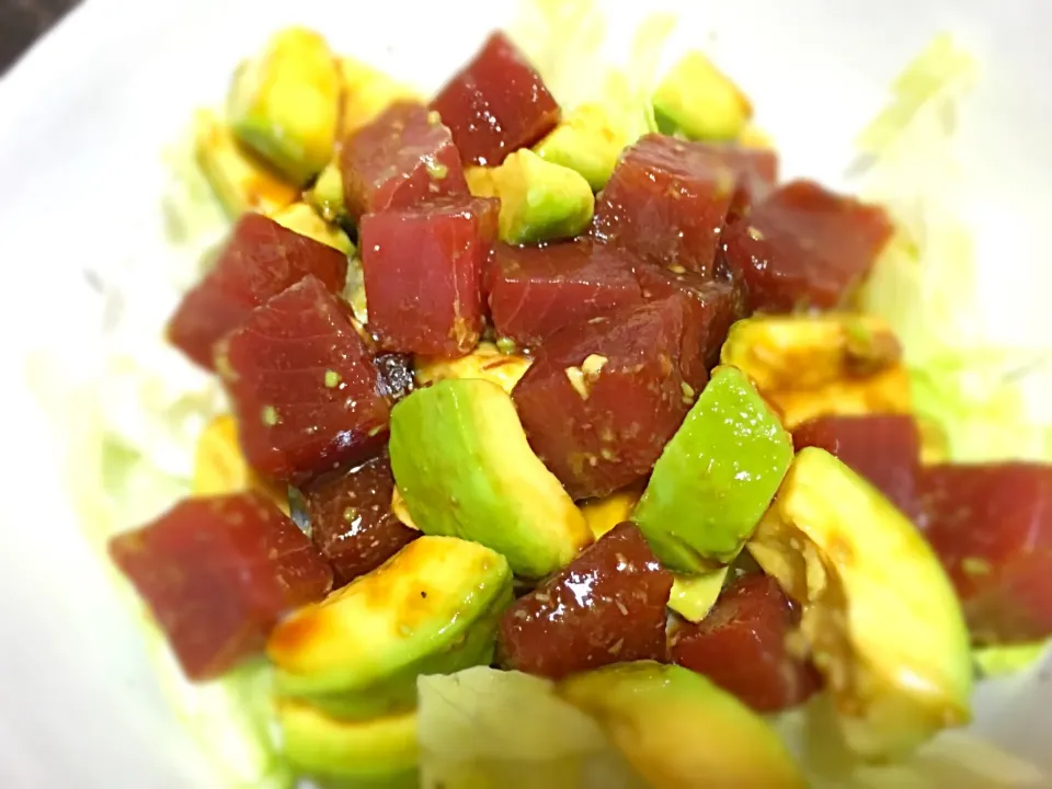 まぐろアボカド丼|ま〜ぼ〜08さん