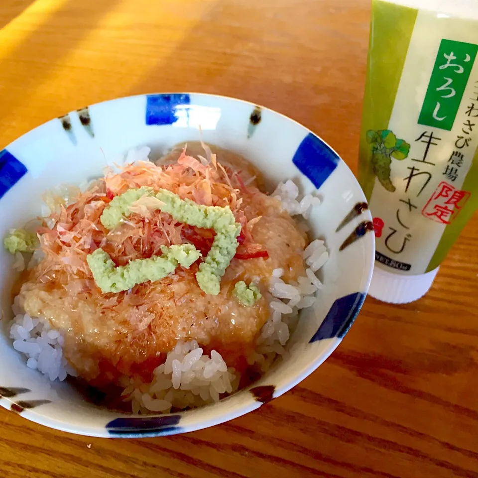 日曜の朝はとろろわさび丼🍚|ラー山さん