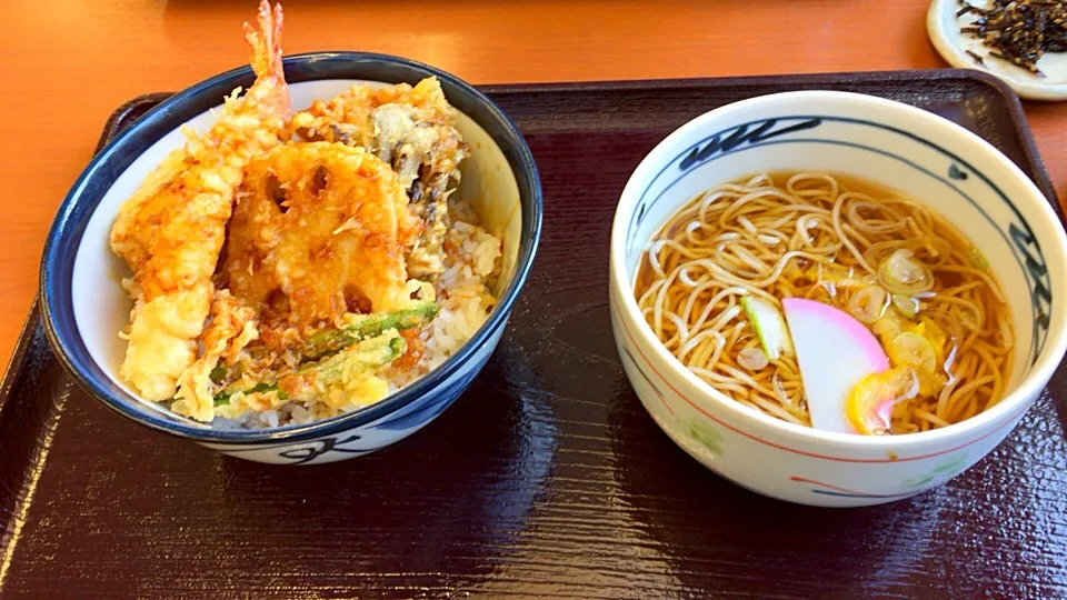 オールスター天丼
小そばセット|ケンケンさん