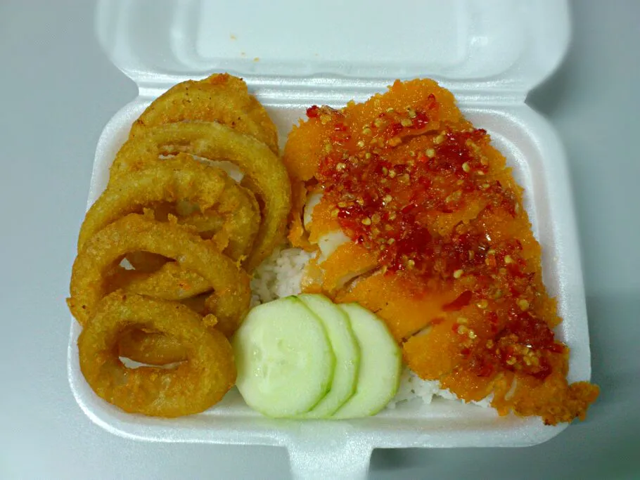 Fried Squid with Sweet & Spicy Thai Sauce And Onion Ring^^|xanderaさん