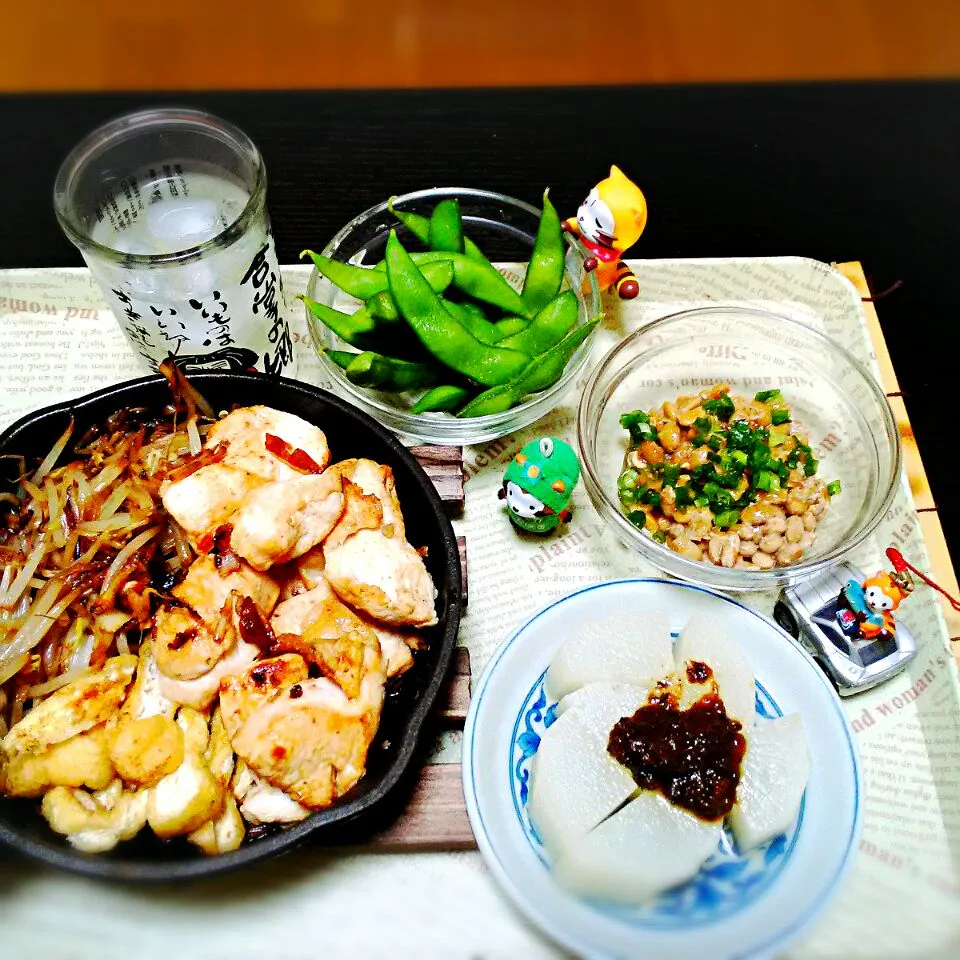 適当に夕飯♪(^^ゞ黒霧島ロックで(^o^)|いかぴさん