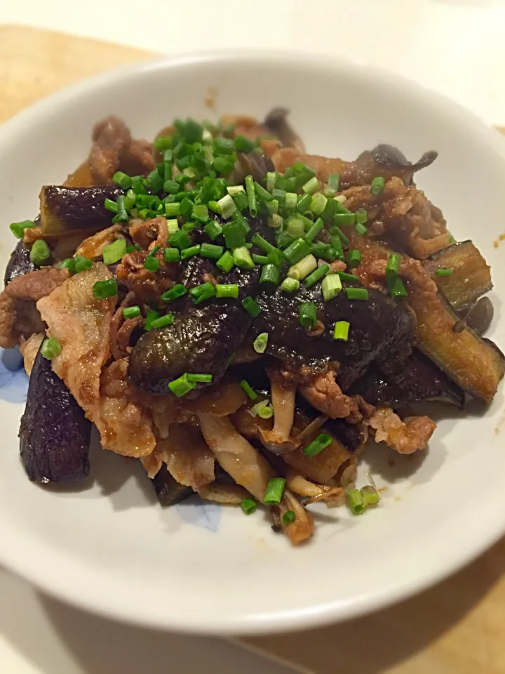 ナス味噌炒め〜手作り焼肉のたれで〜|りこでりこさん