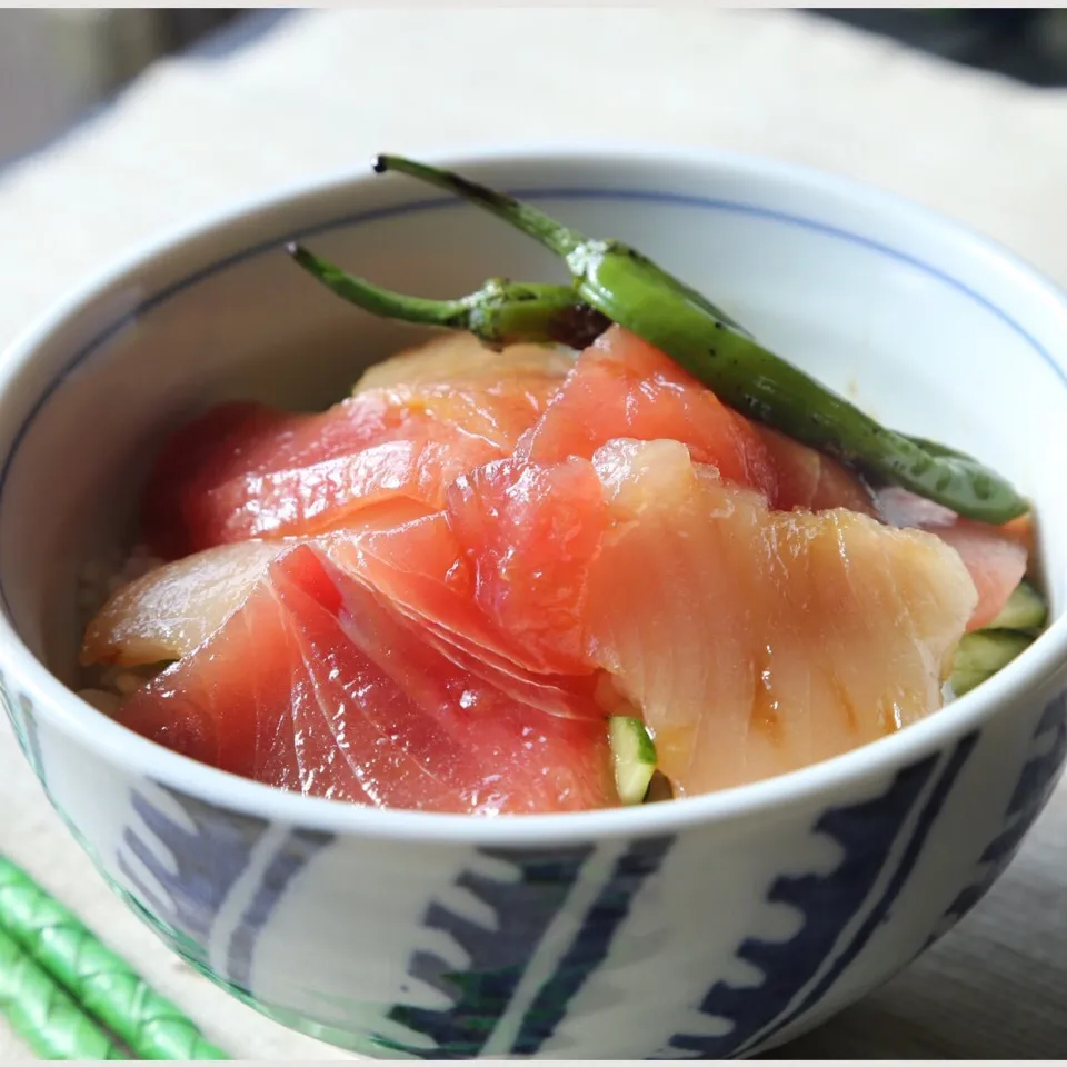 マグロ漬け丼|あきさん