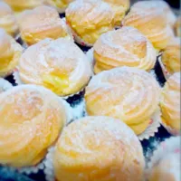 cream puff with custard filling|Dahleeya Dhuhaさん