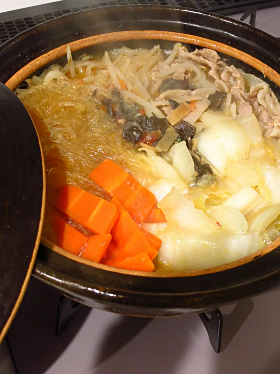 あっさり食べられる麻婆春雨鍋|samansa*さん