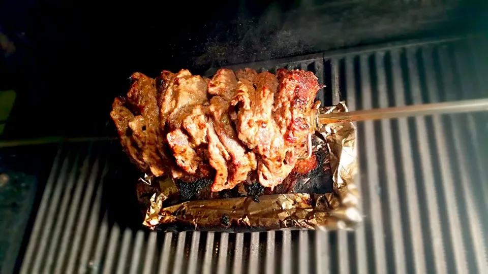 Beef Shawarma  (grilled marinated beef)|ajさん