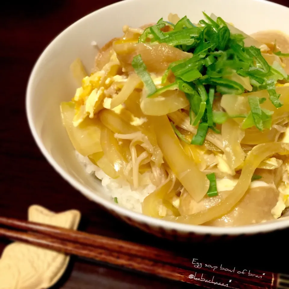 お腹空いた〜！給料日前にお麩の卵とじどんぶり＊|かばちゃーんさん