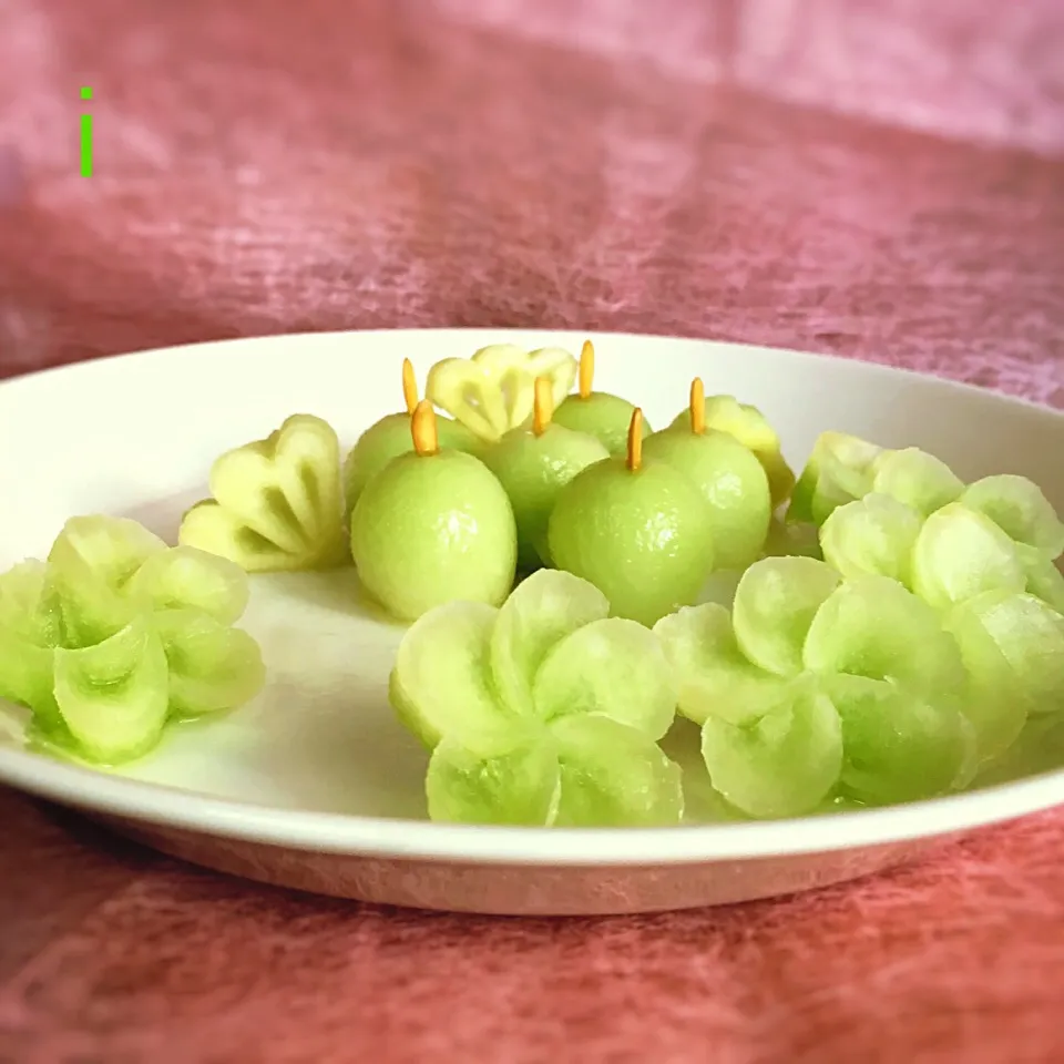 ハネデューメロンのカービング 【Carved honeydew melon】|izoomさん