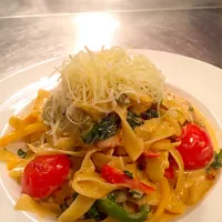 Snapdishの料理写真:Chicken tagliatelle|Jargal Jiigeeさん