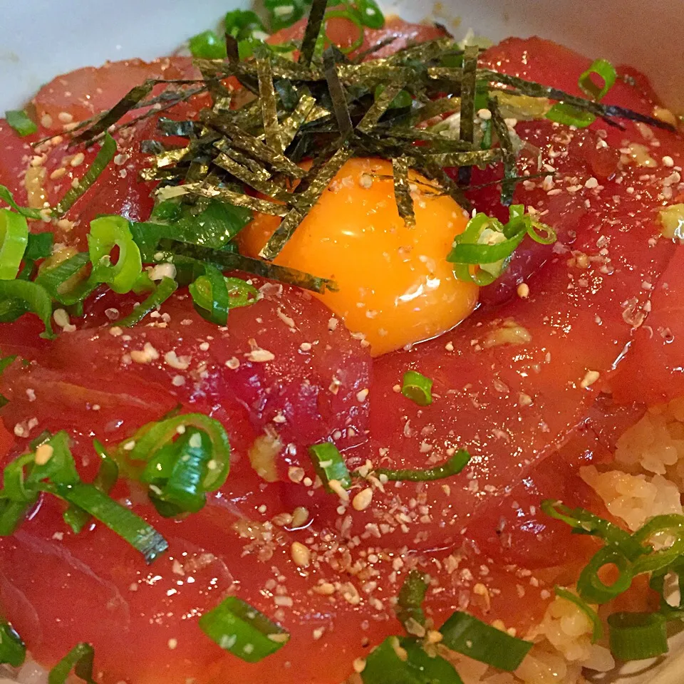 Snapdishの料理写真:マグロ漬け丼😍💞|キコさん