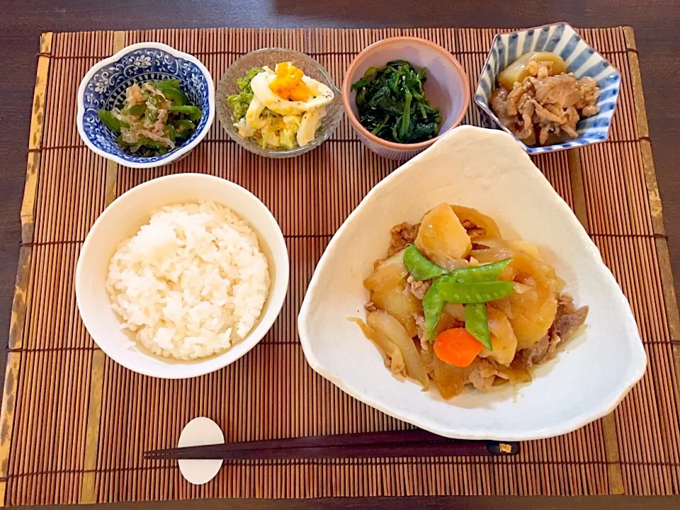 肉じゃが   ピーマンのおかか和え   ブロッコリー卵   ほうれん草のナムル   カブと豚肉炒め|NAKATAさん