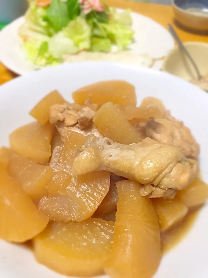 大根と鶏手羽元の煮物|eritypさん