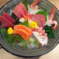 Snapdishの料理写真:Sashimi|michelleさん