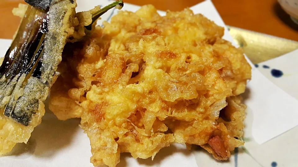 Snapdishの料理写真:Tempura|Wanchaiさん