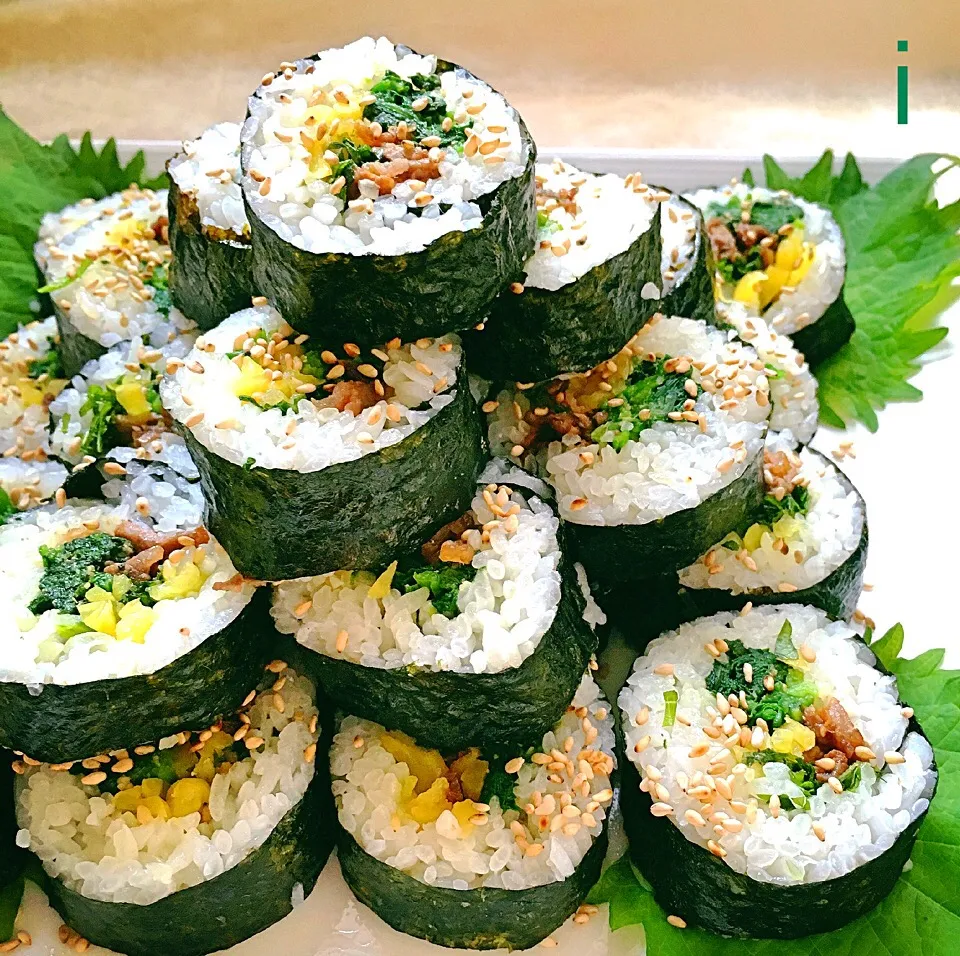 Snapdishの料理写真:キンパ 🇰🇷 韓国風海苔巻き 【Gimbap / Korean seaweed rolls】|izoomさん