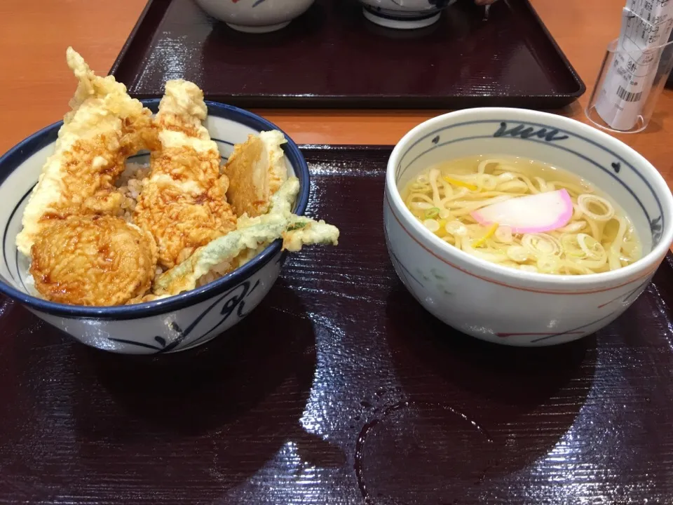 天丼|しんいっちゃんさん