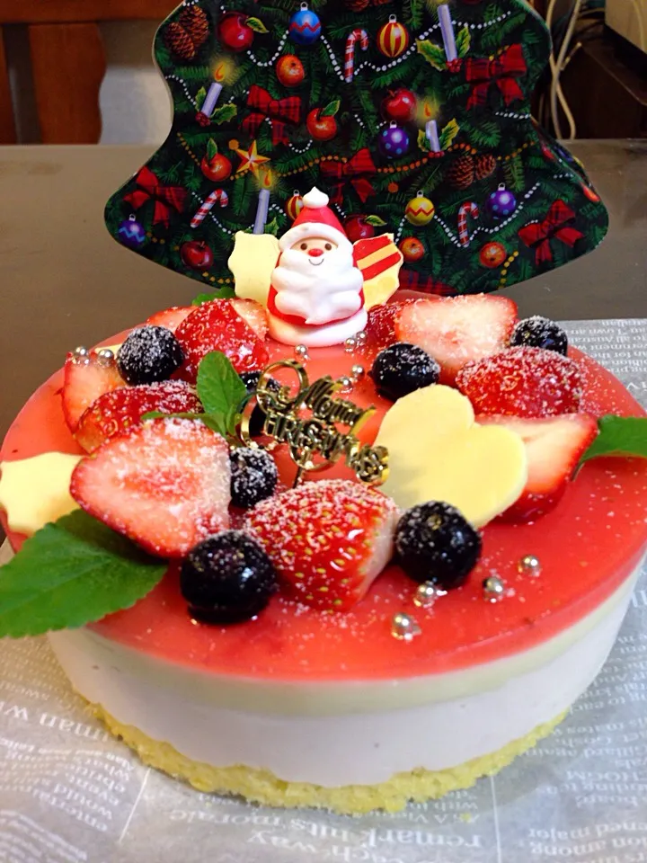 苺とのチーズケーキ、少し早いXmas(*^^*)|とんちんさん