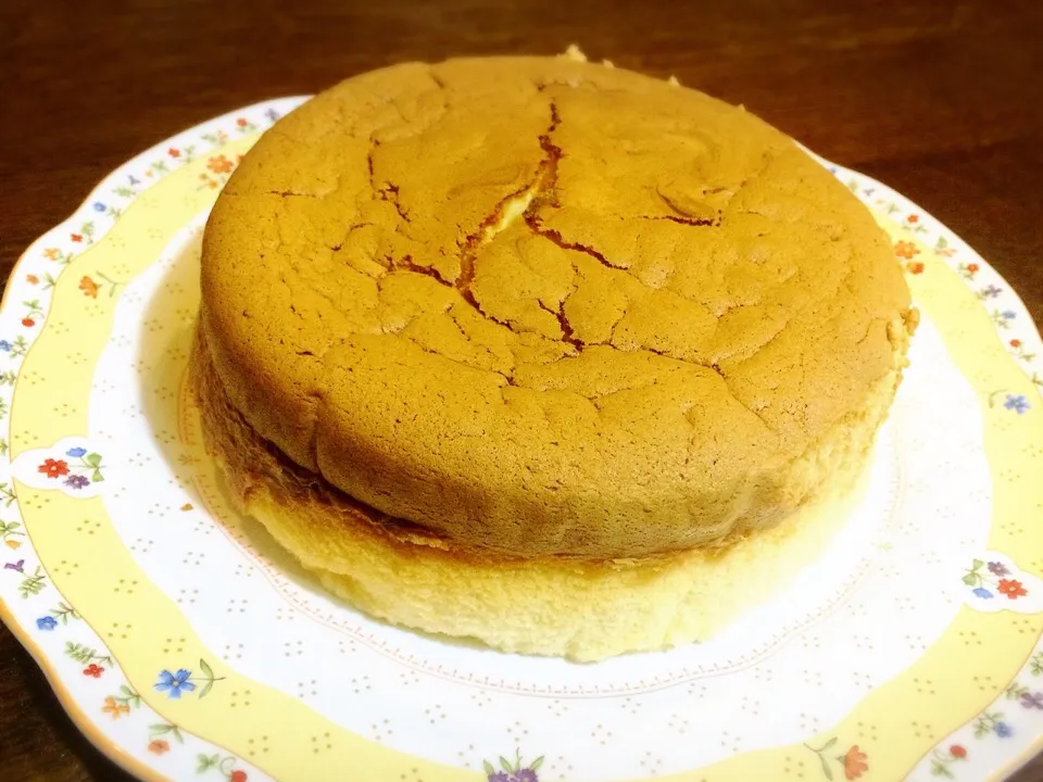 スフレチーズケーキを焼きました😌|ありさん