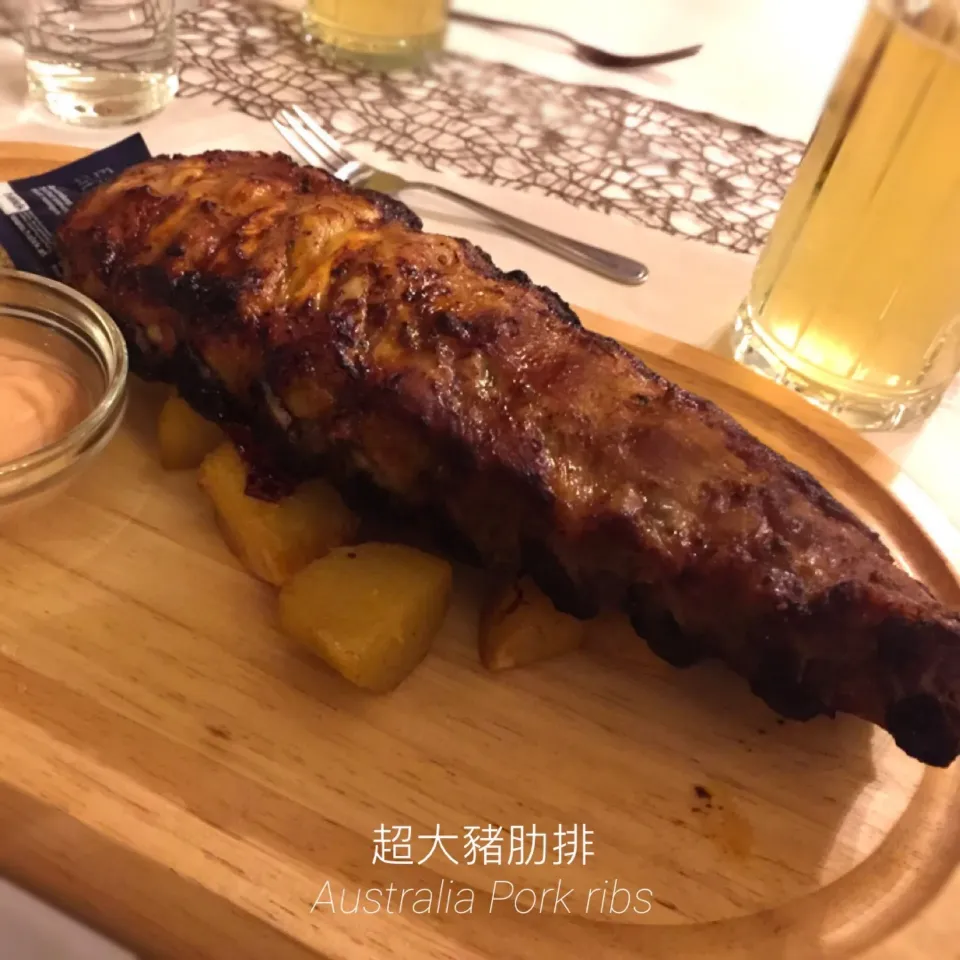 Snapdishの料理写真:Australia Pork ribs 超大豬肋排|手牽手一起過好日子。さん