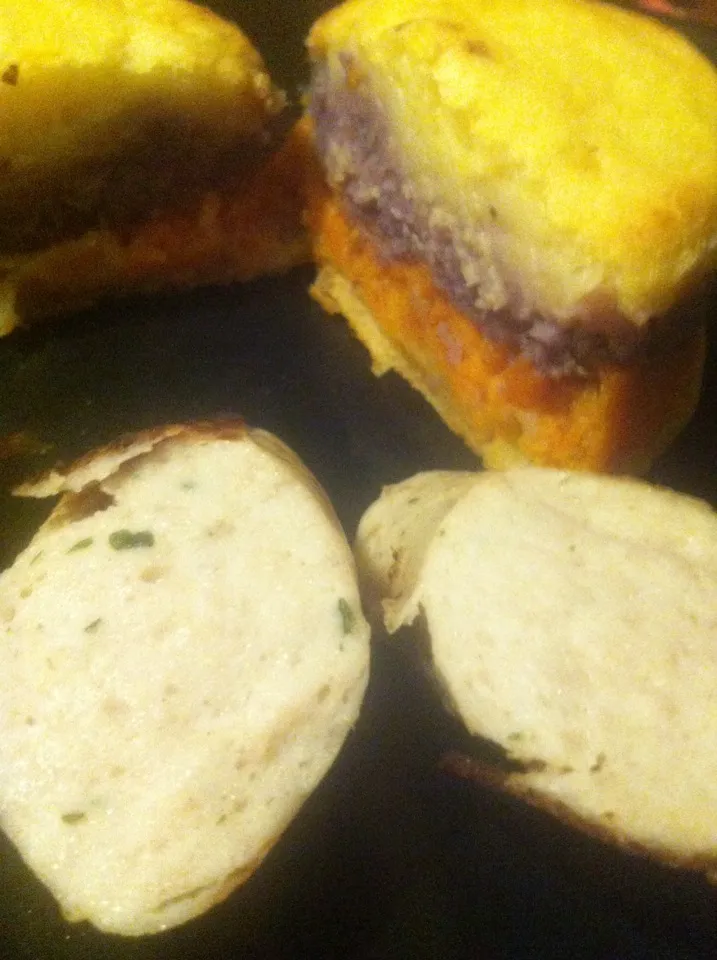 Snapdishの料理写真:Le Boudin  Blanc et son écrasée de Pommes de terre, de Choux-fleurs Violet et de Carottes.|PHILIPPEさん