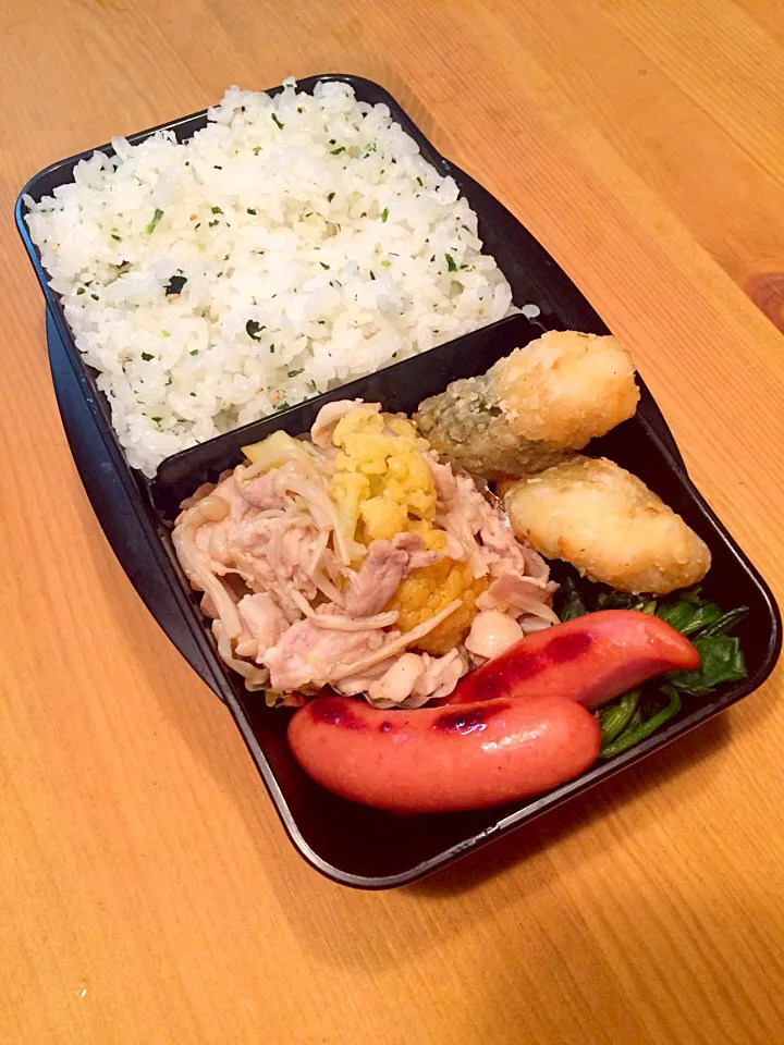 Snapdishの料理写真:カリフラワーと豚肉ソテー弁当🍱|meyou..さん