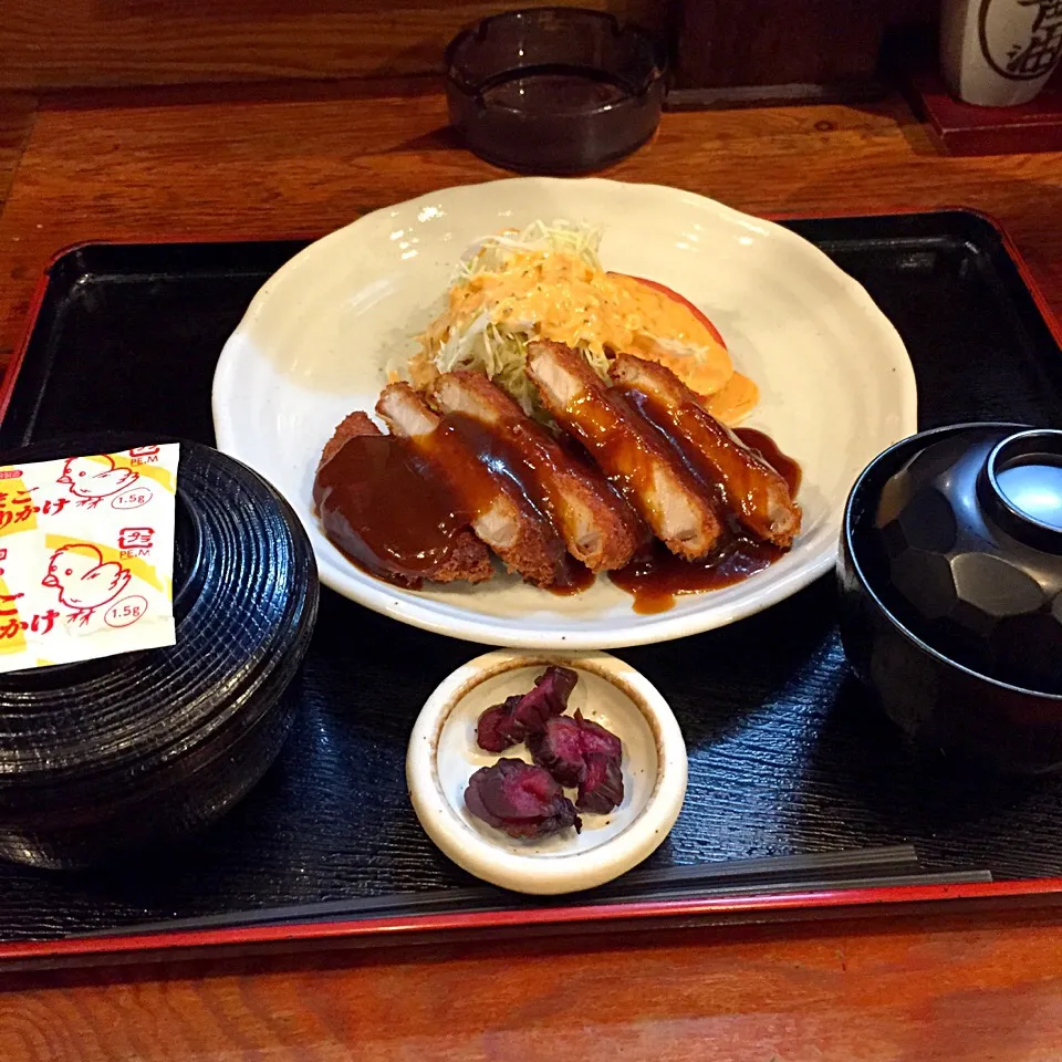 ロースとんかつ定食(^O^)／|すかラインさん