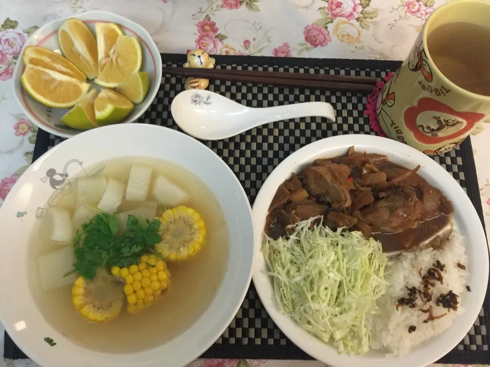 安東雞和玉米菜頭湯 Angong chicken and corn daikon soup|vickyさん