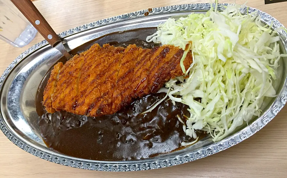 ゴーゴーカレー😋
ロースカツ🍛カレービジネスクラス✨🙄😍|きのすけ〜さん