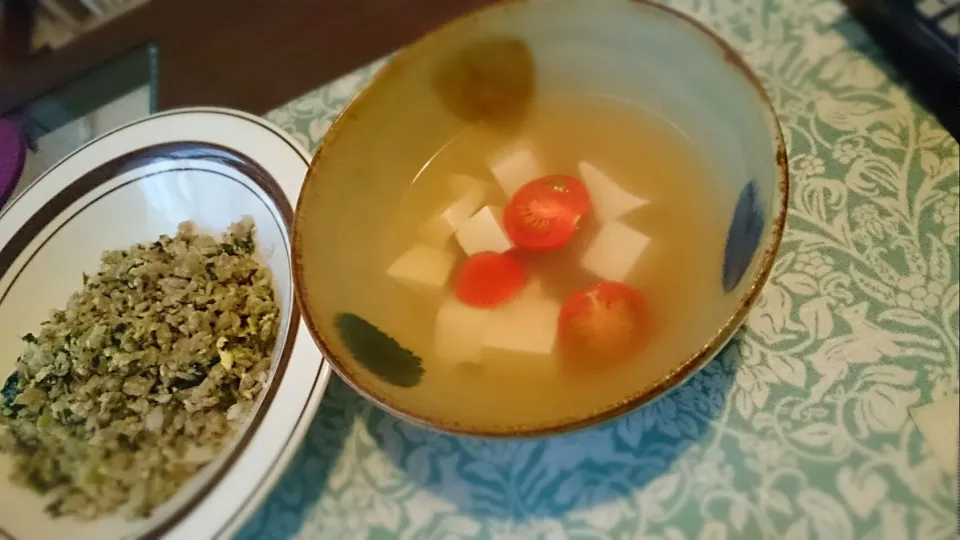 ・豆腐とミニトマトの中華スープ
・高菜じゃこごまチャーハン|すもももさん