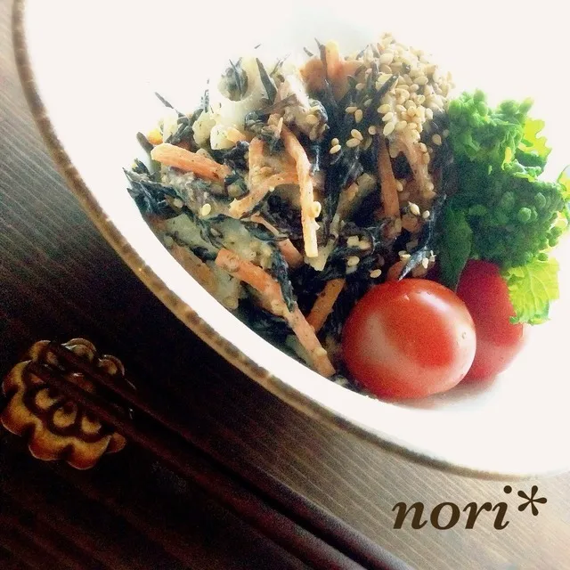 nori*さんの貧血予防♪ひじきと蓮根のホットサラダ #レシピブログ #RecipeBlog|レシピブログさん