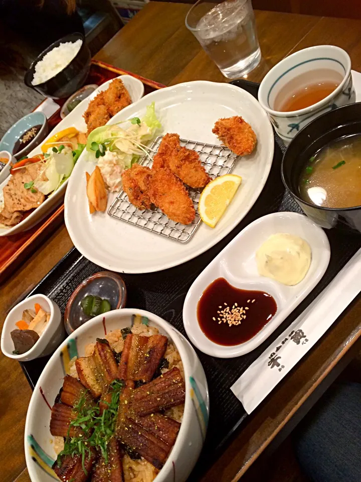 あなご丼と牡蠣フライ定食|ともこさん