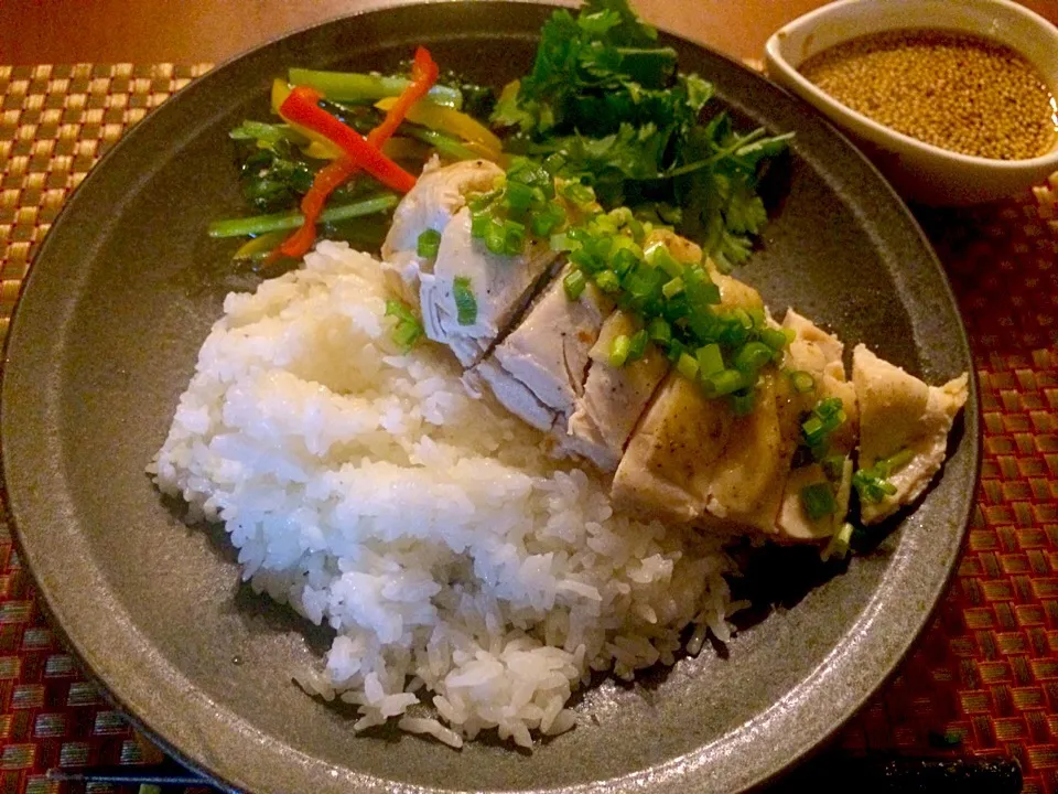 Snapdishの料理写真:Hainanese chicken rice🐣海南風ﾁｷﾝﾗｲｽ|🌈Ami🍻さん