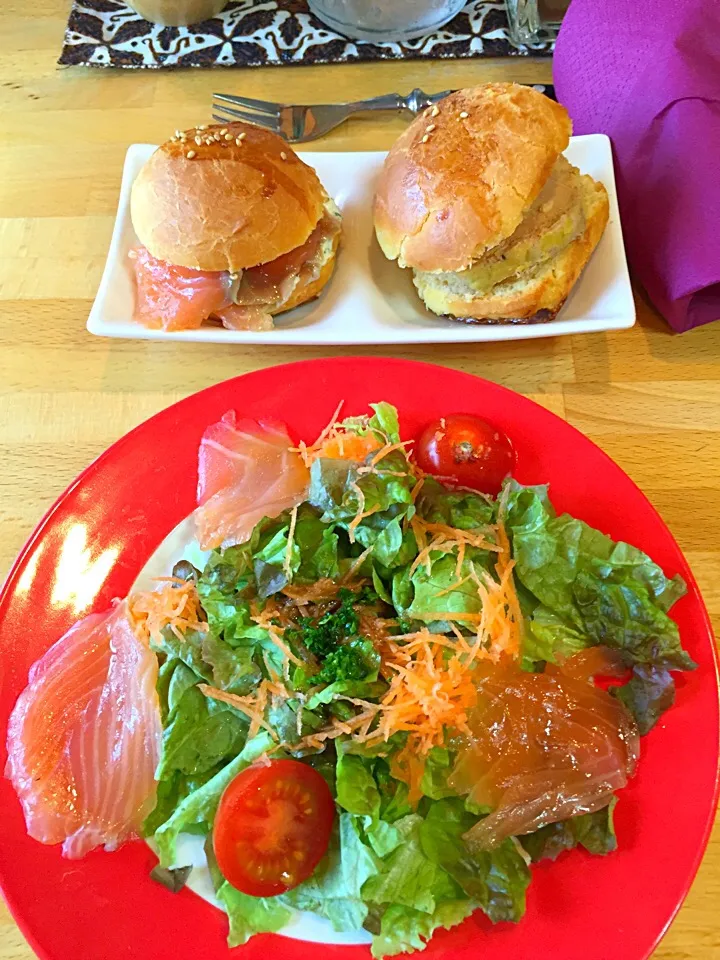 festive brioche and salmon salad|KellyCoさん