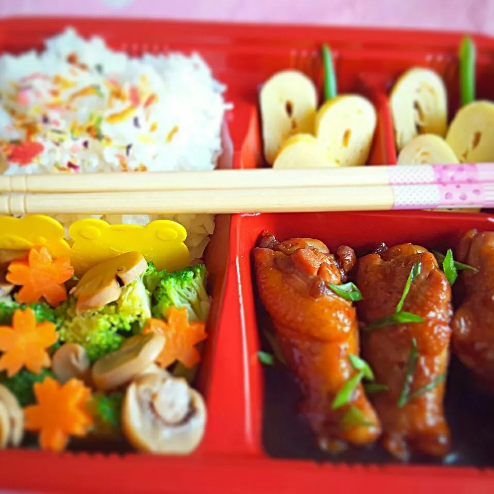 Snapdishの料理写真:simple bento lunch for a friend|Chua Jeanさん