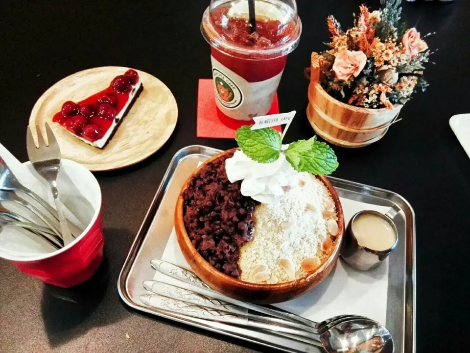 Bingsu & Cherry cheese cake !|Nor Aorさん