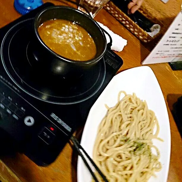 会社の忘年会の二次会にて
カレーつけ麺|Reikoさん