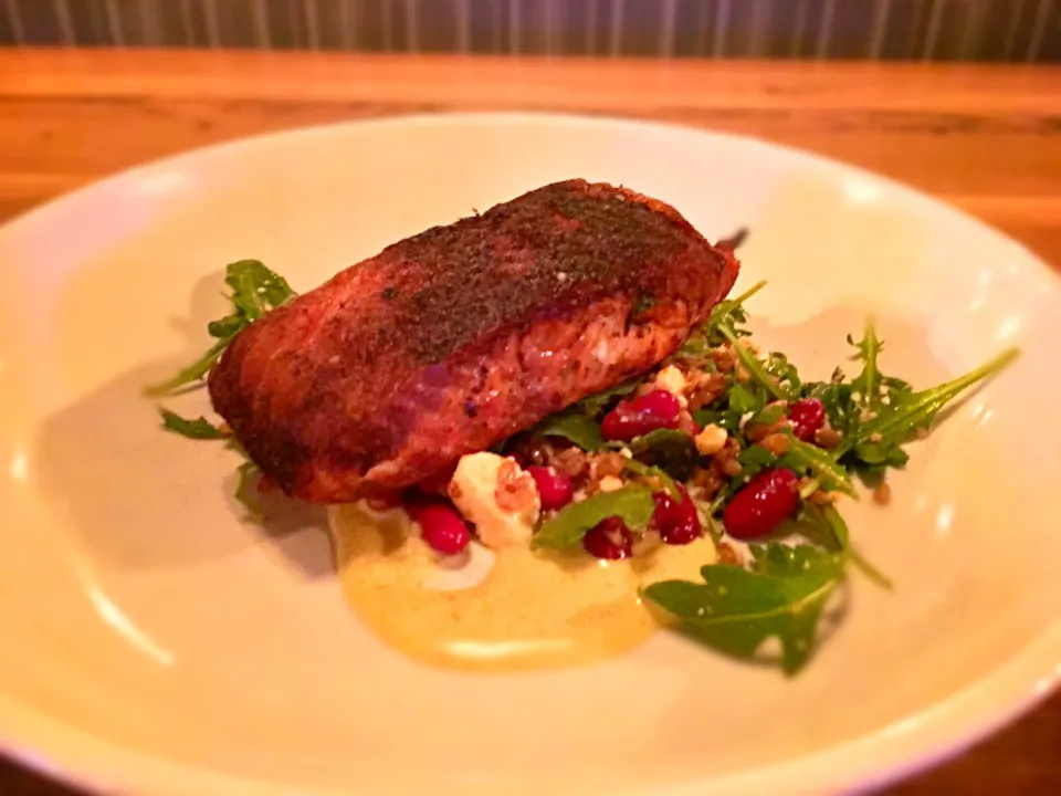 blackened salmon bean and grain salad brown butter emulsion|Greg Keatingさん