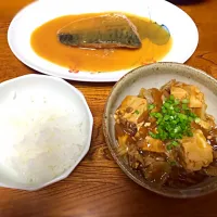 すき焼風肉豆腐・鯖の味噌煮|あやかさん