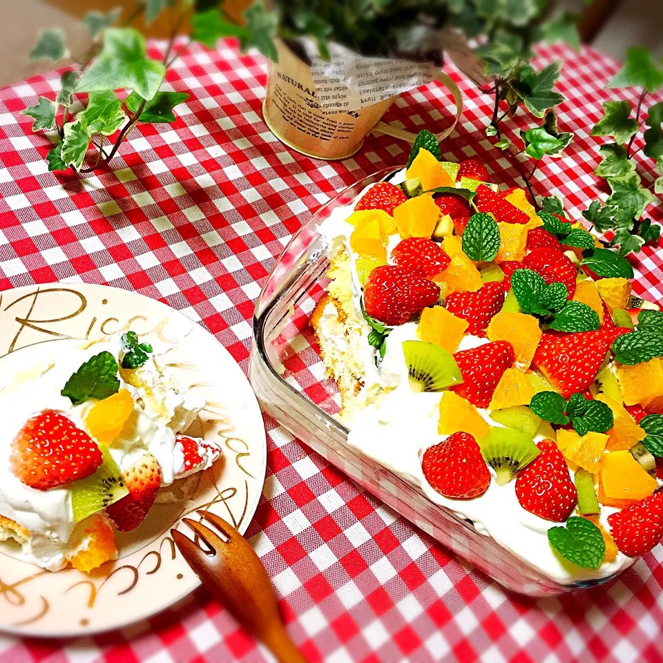 フルーツ🍌🍊🍓スコップケーキ💖|かぼ(≡'・'≡)さん