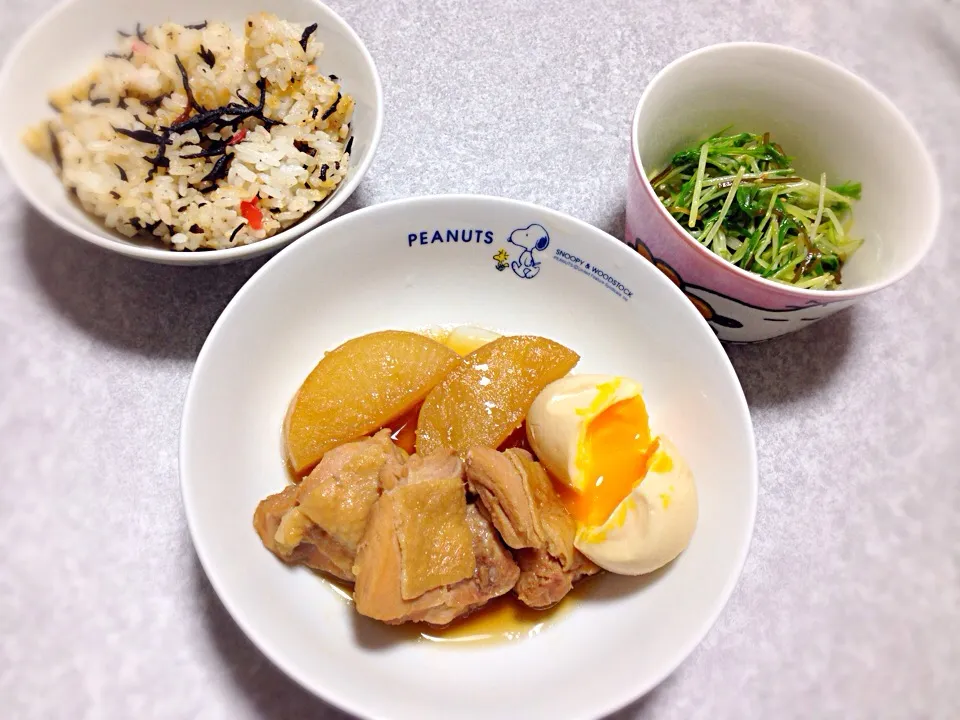 鶏の甘辛煮、ひじきごはん|いちごさん