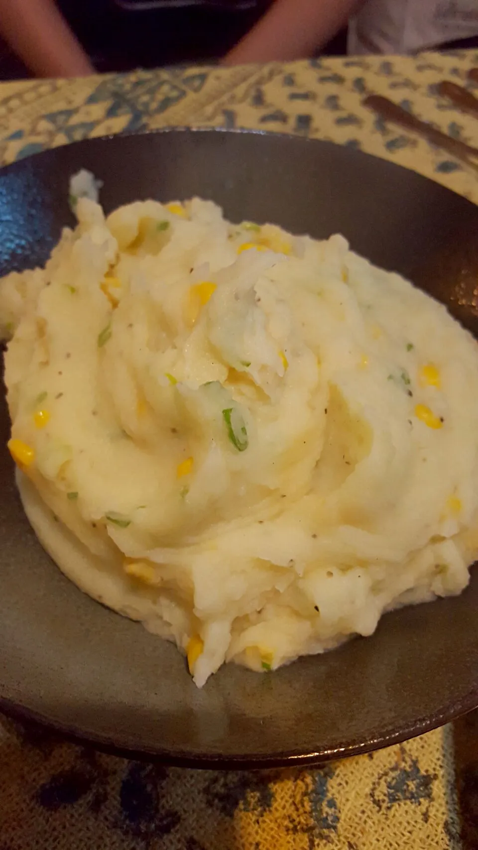 Snapdishの料理写真:Sweetcorn & Mash Potatoes with Chives|Emanuel Hayashiさん