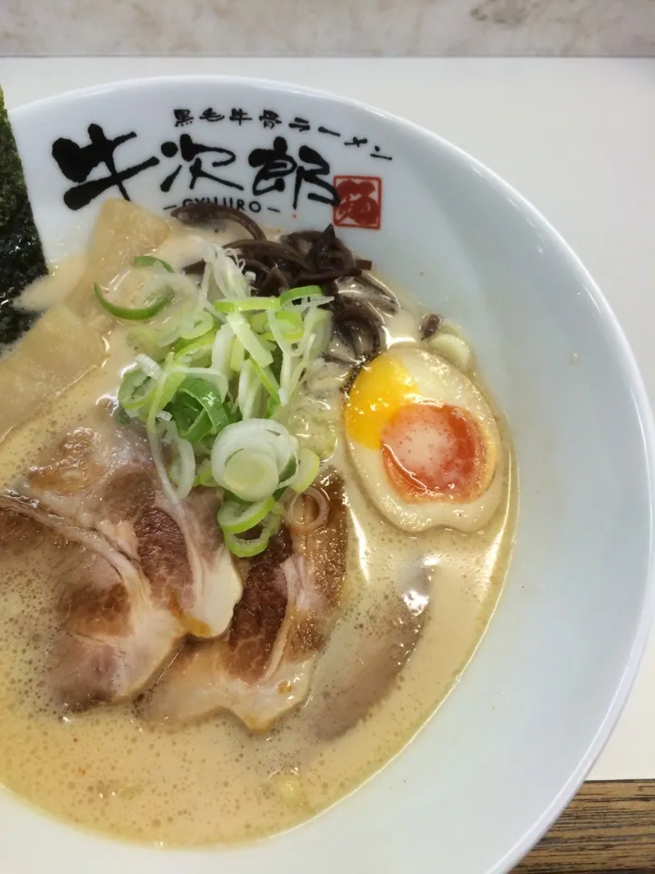 特製牛骨ラーメン|Yoshiさん