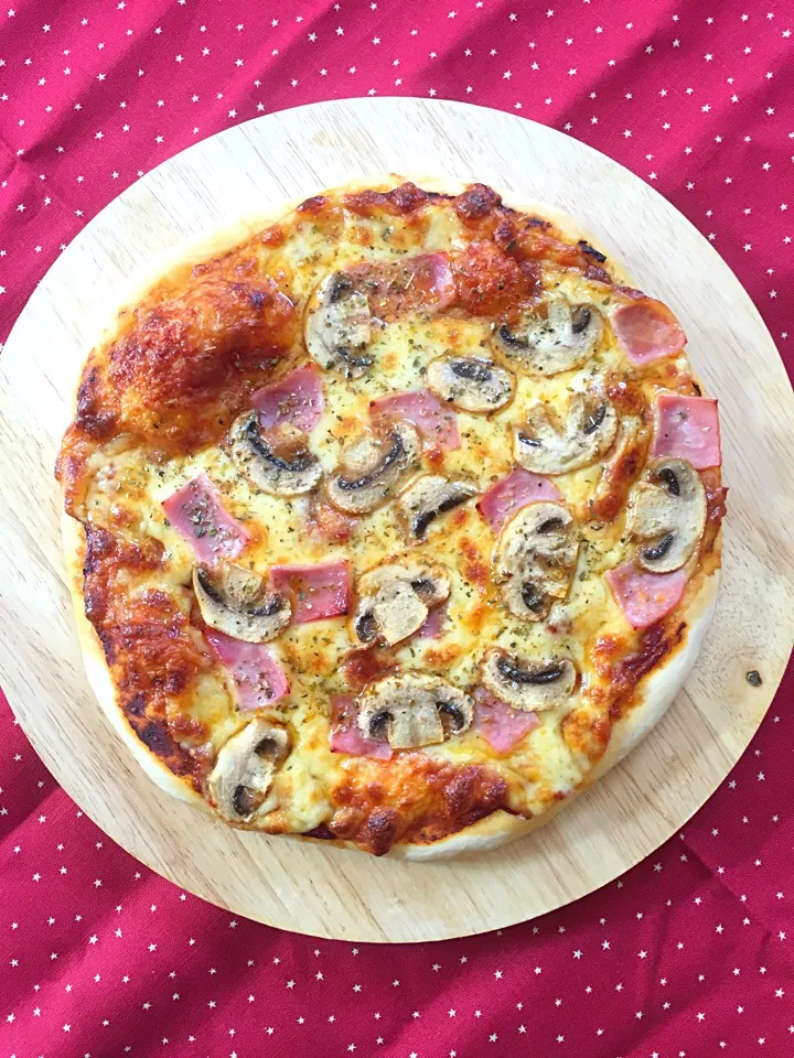 Ham & Mushroom Pizza|Queenさん