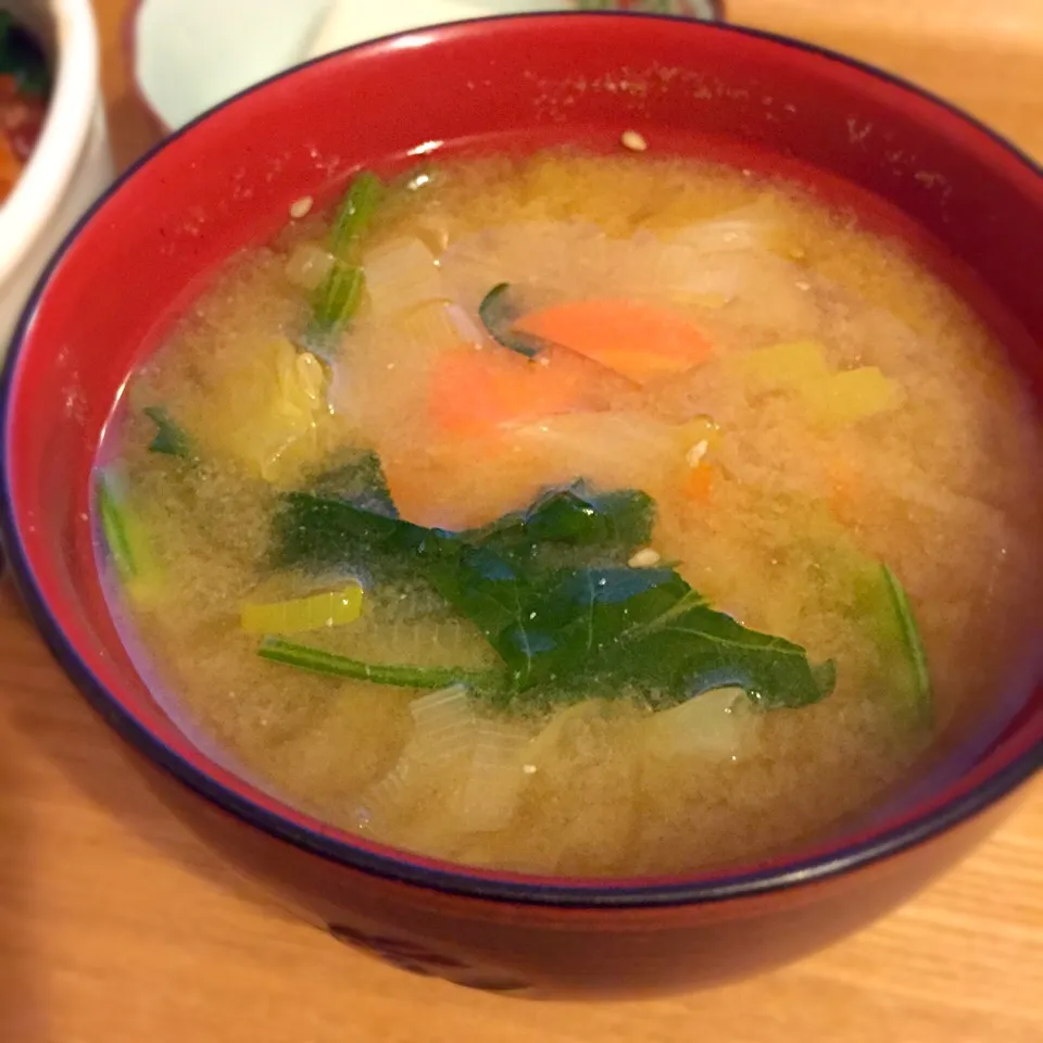 Snapdishの料理写真:野菜どっちゃり味噌汁|ももさん